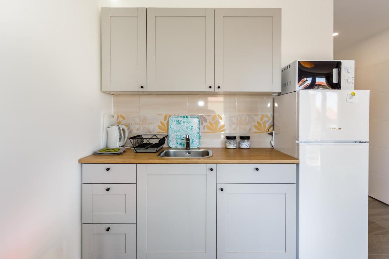 Golden Island Apartments كرك المظهر الخارجي الصورة