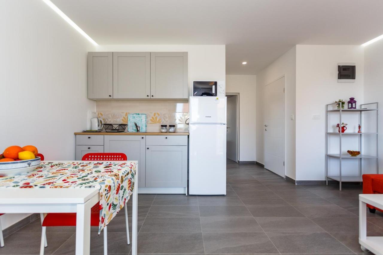 Golden Island Apartments كرك المظهر الخارجي الصورة