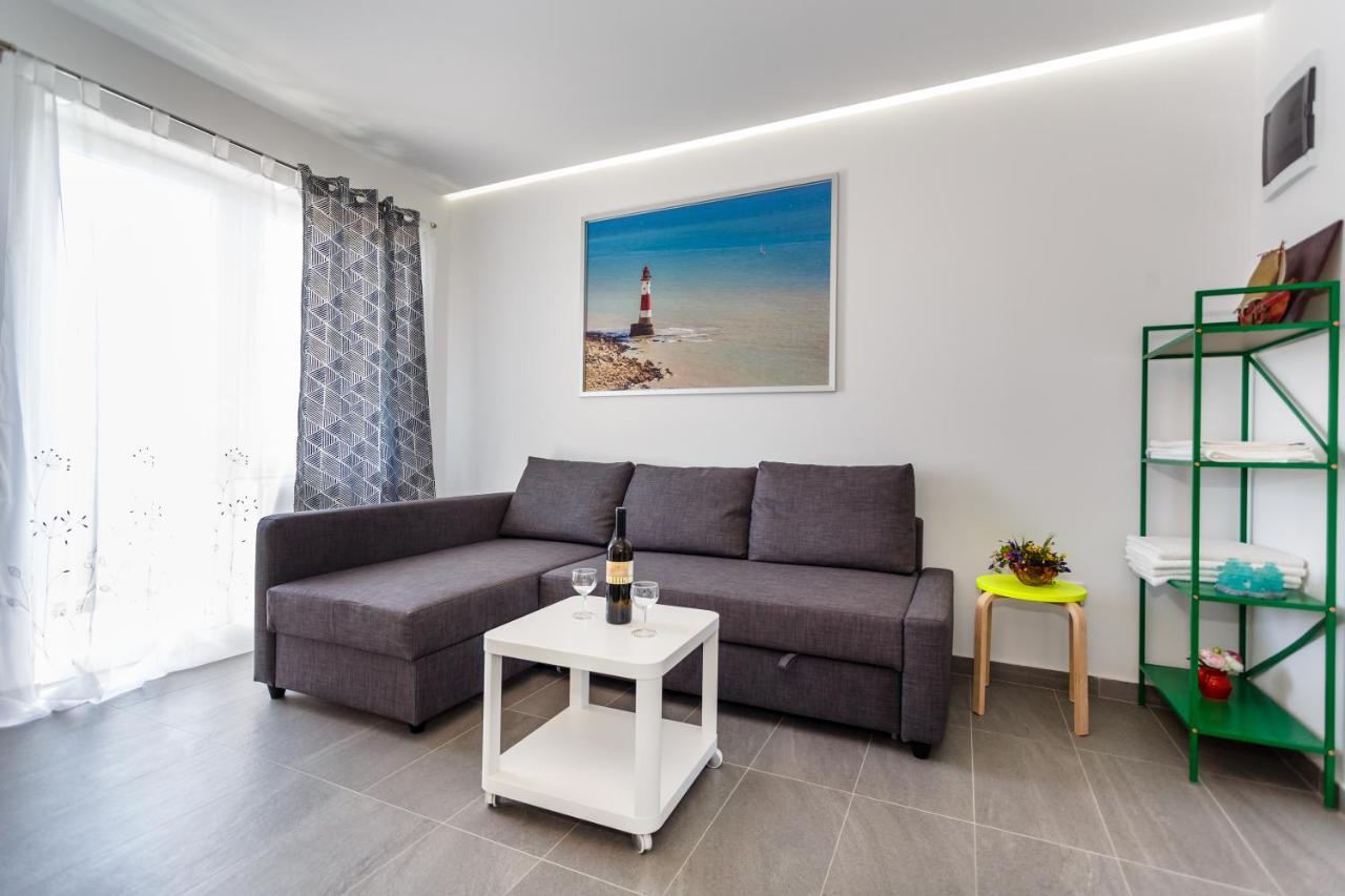 Golden Island Apartments كرك المظهر الخارجي الصورة