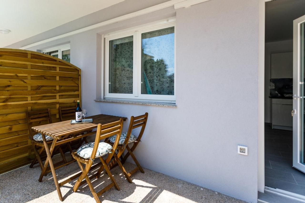 Golden Island Apartments كرك المظهر الخارجي الصورة