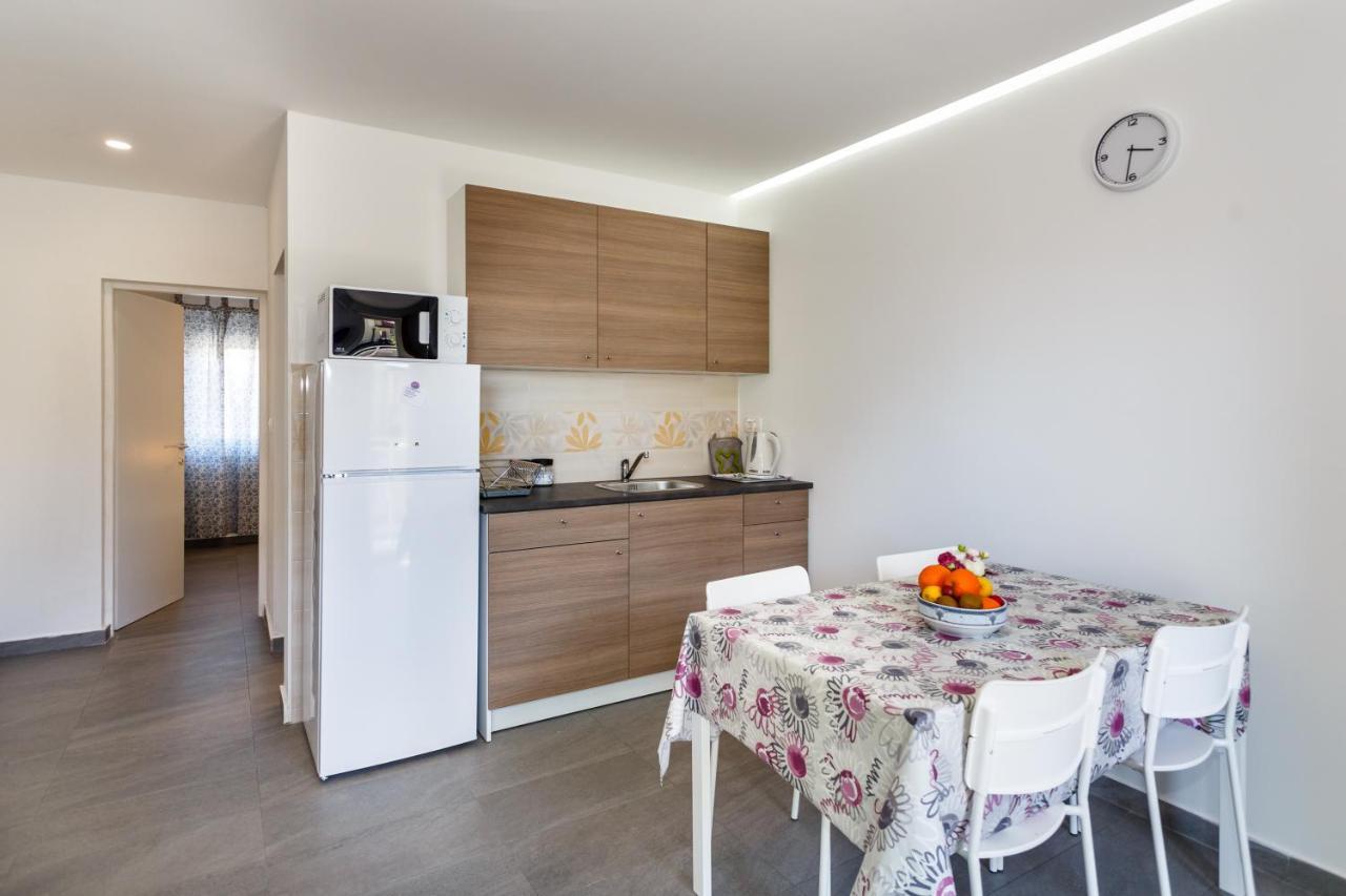 Golden Island Apartments كرك المظهر الخارجي الصورة